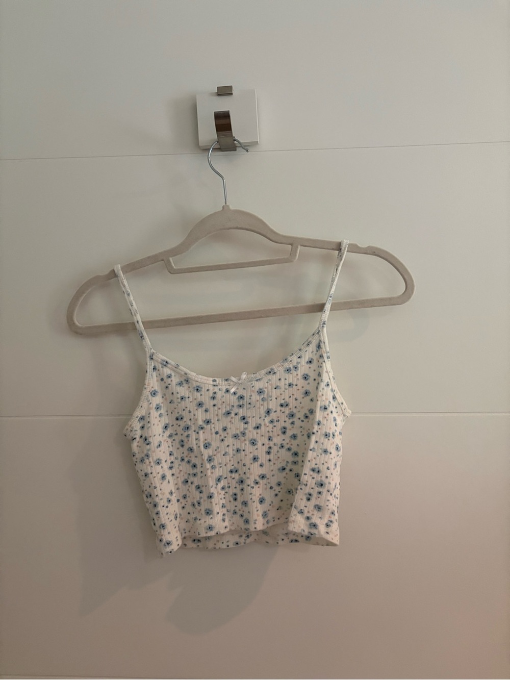 Brandy Melville - Floral Ribbed Crop Camisole - Blue/White